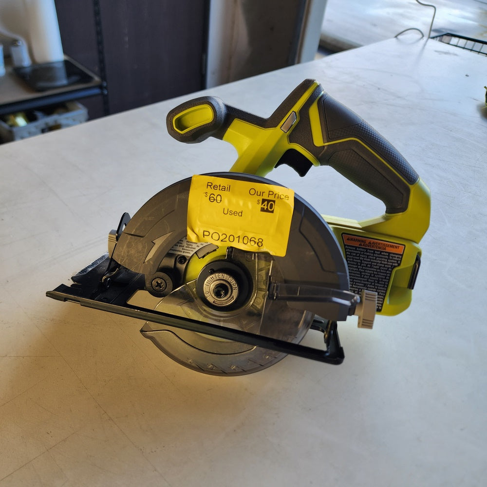 18V Cordless 5-1/2 in. Circular Saw 18V Cordless 5-1/2 in. Circular Saw